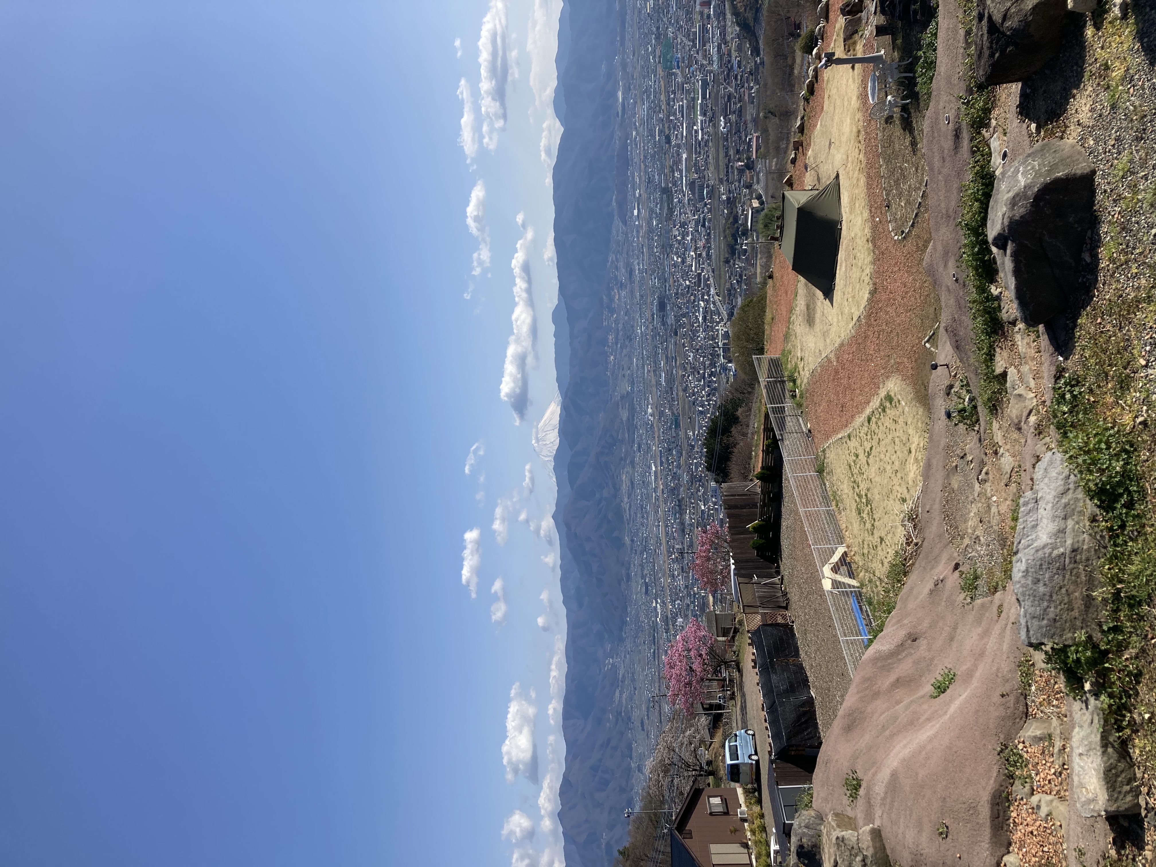 キャンプ