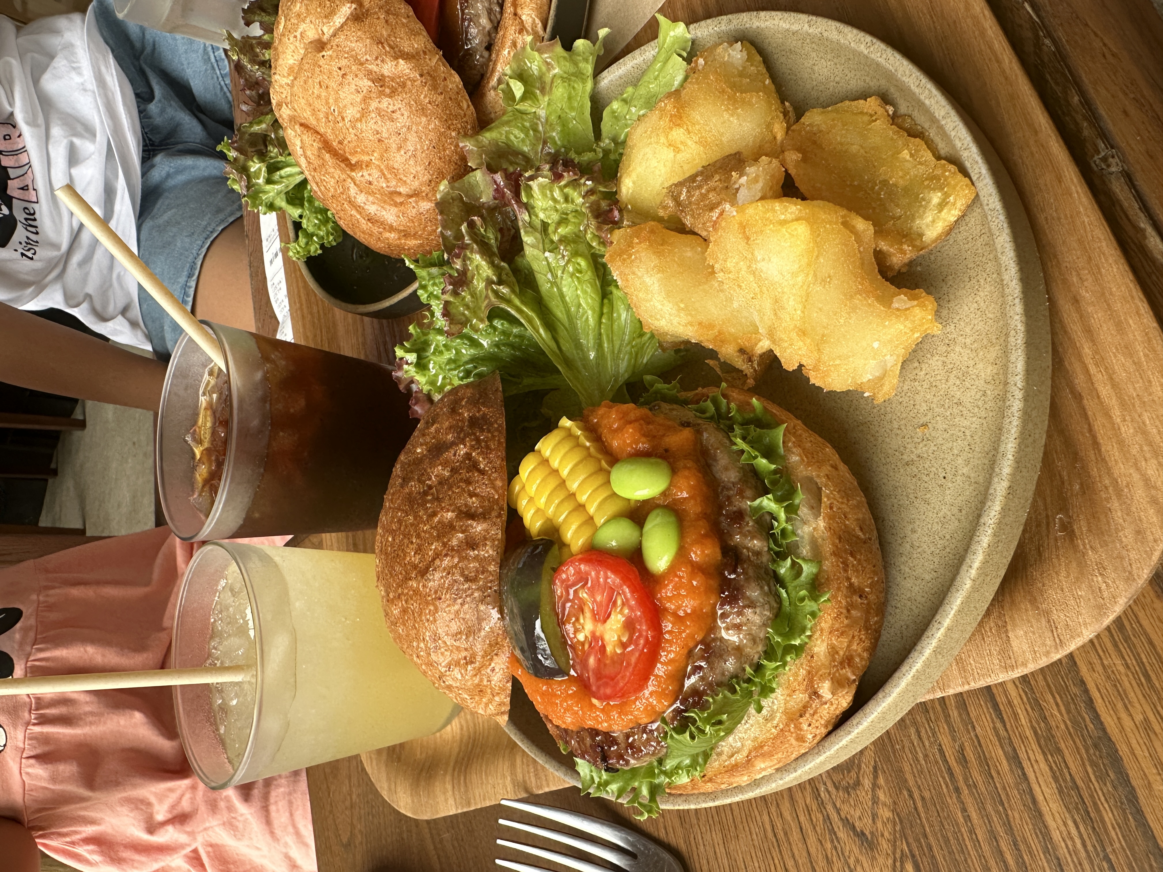 絶品ハンバーガー